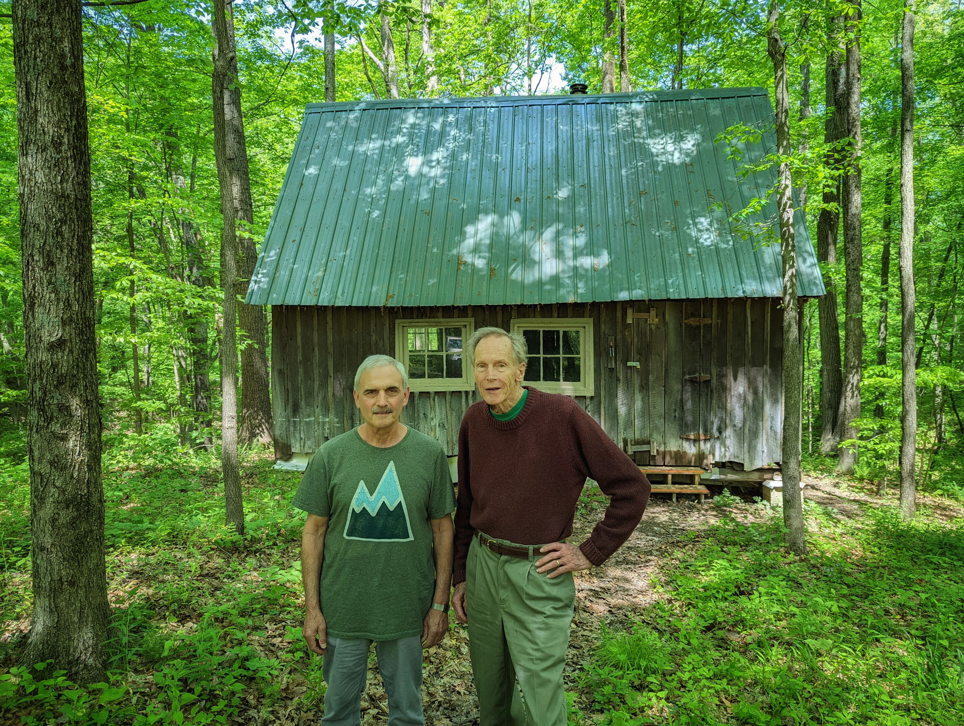 827 Milton   Bruce   Cabin PXL 20220513 163524042 01